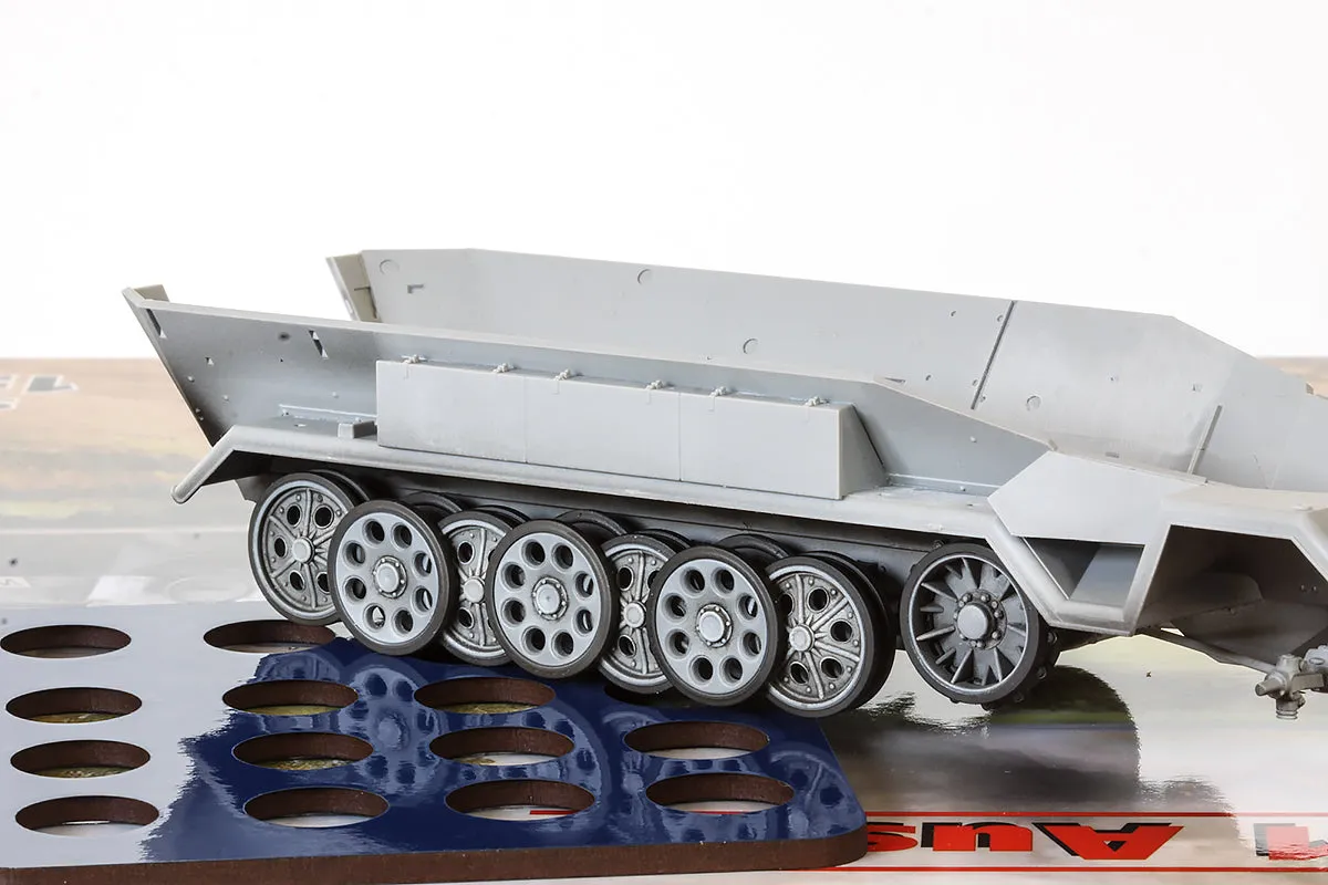 Rossagraph QuickWheel QW-219 Sd.Kfz.251 målningsmask 1:35 ICM