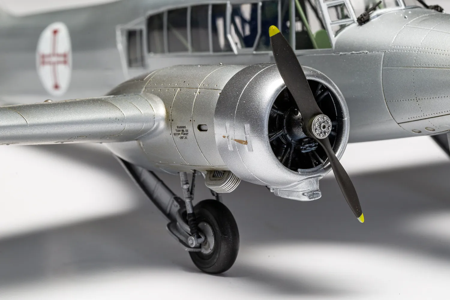 Airfix Avro Anson Mk.I modellbyggsats 1:48 mellan