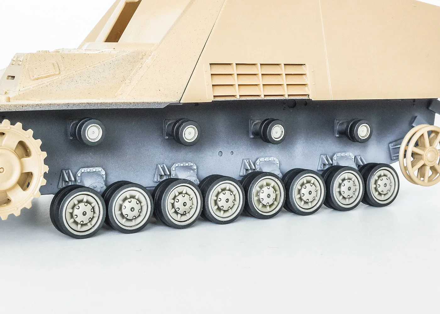 Rossagraph QuickWheel QW-144 maskeringsmall 1:35 Nashorn