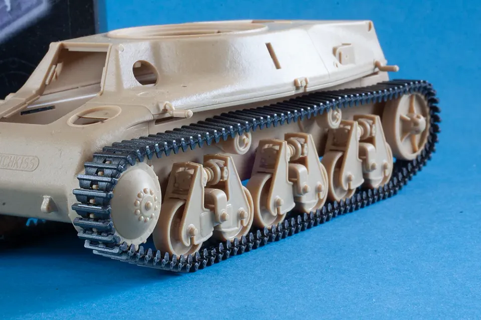 ROSSAGRAPH QuickTracks T-35131 band Hotchkiss H39 1:35 resin