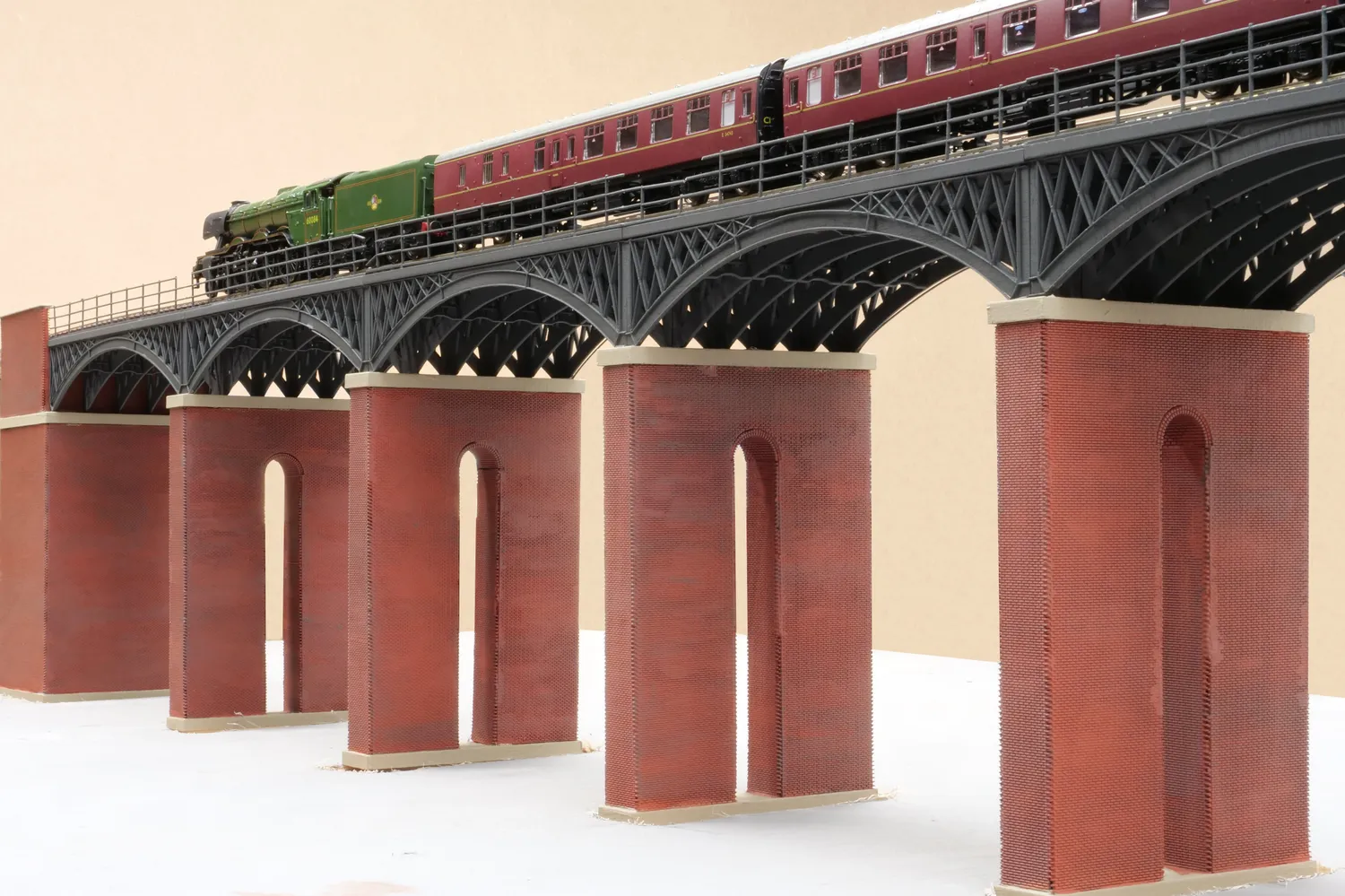 PJM Models Outwood Viaduct Single Inner Arch byggsats TT120