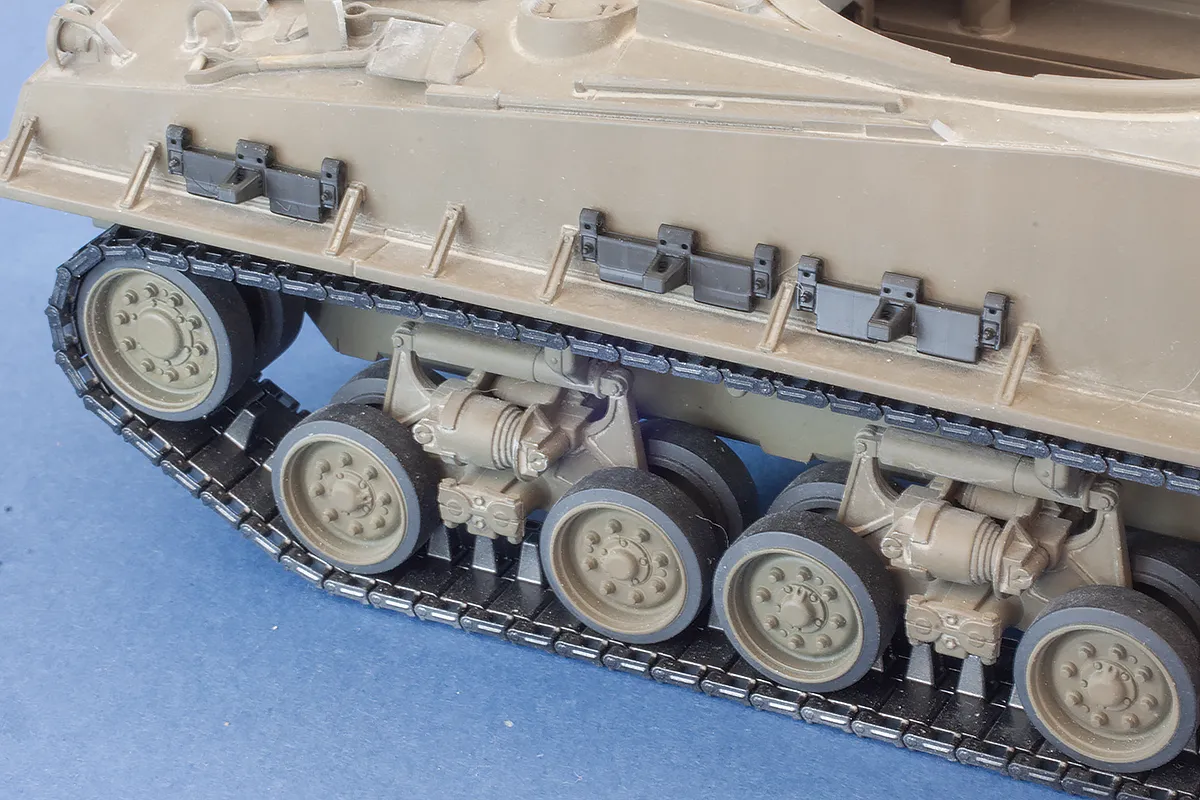 Rossagraph QuickTracks T-35065 bandset Sherman HVSS 1/35