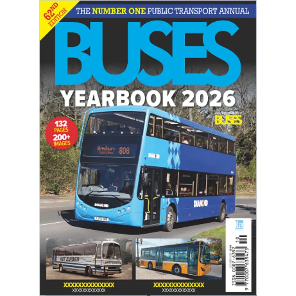 Buses Yearbook 2026 årsbok mjukpärm 116 s buss