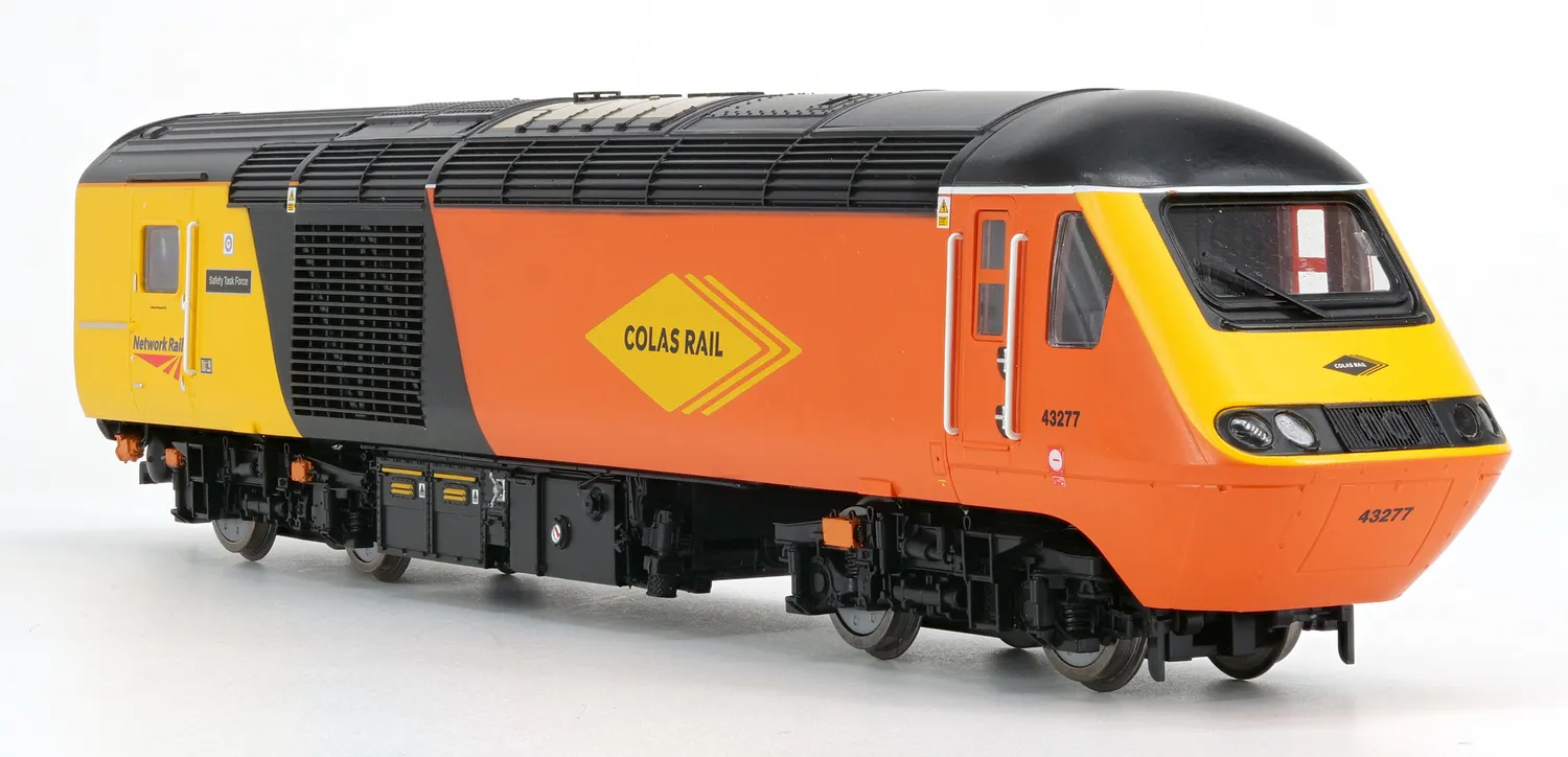 Hornby Colas Rail HST R30462 tågset DCC ready OO