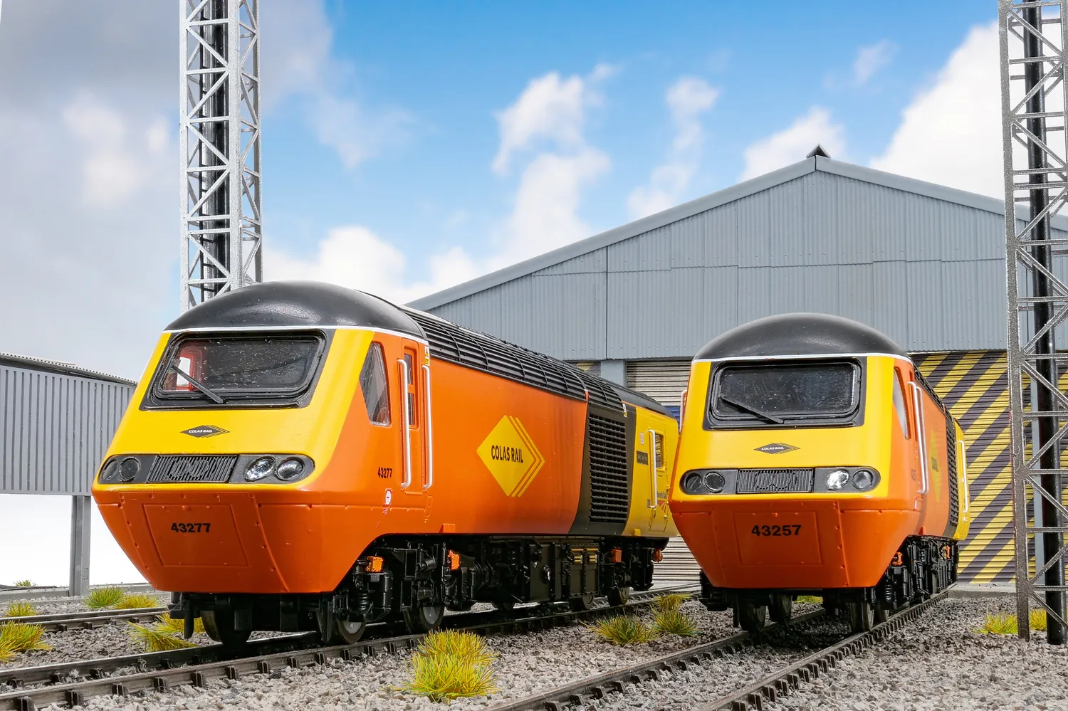 Hornby Colas Rail HST R30462 tågset DCC ready OO