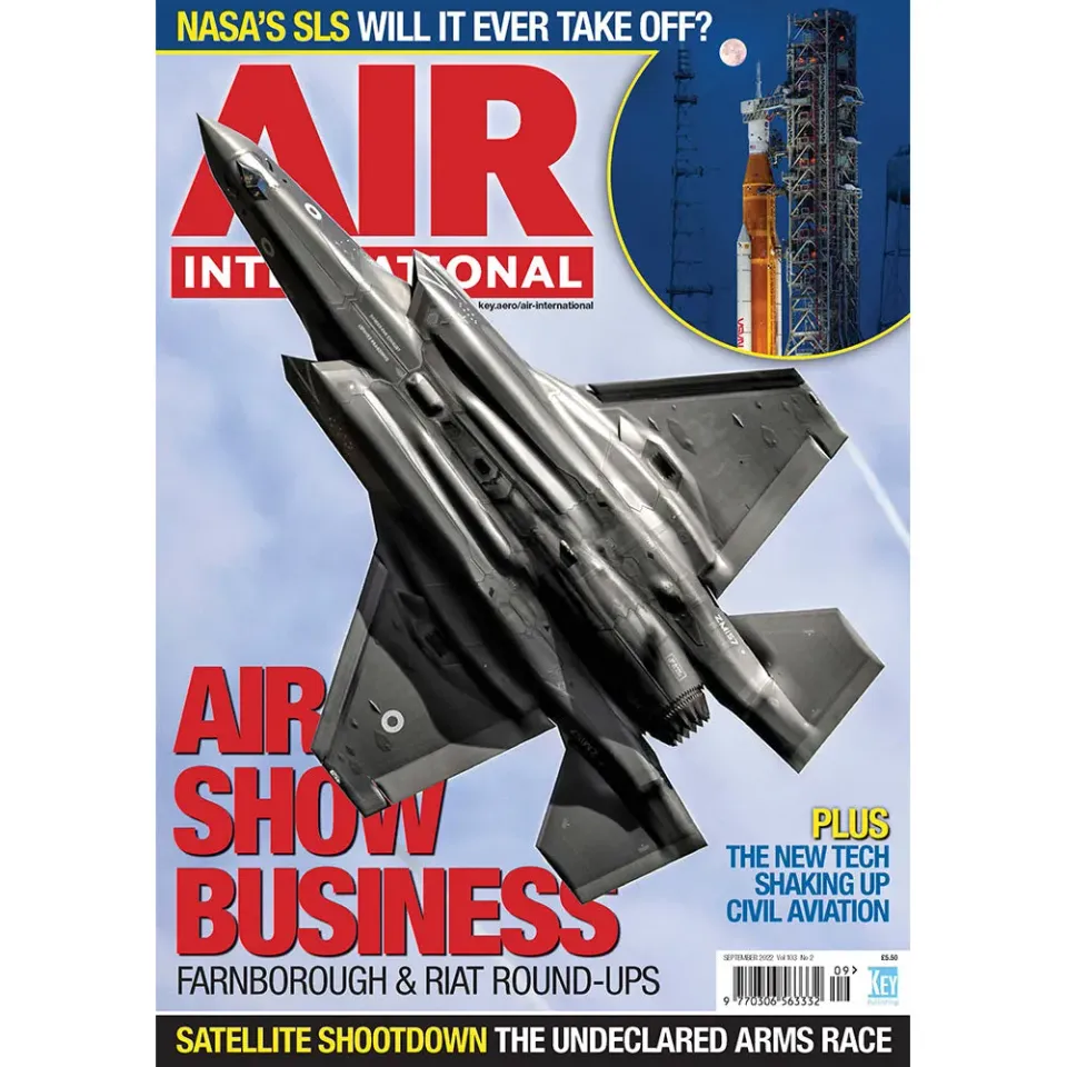 AIR International September 2022 tidning flygmässa
