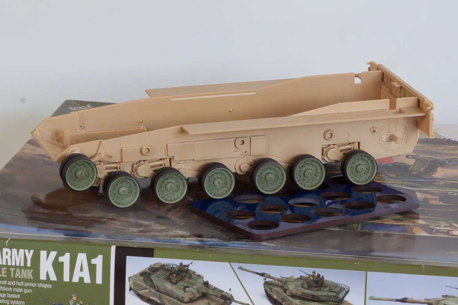 Rossagraph QuickWheel QW-236 målningsmask K1A1 1/35