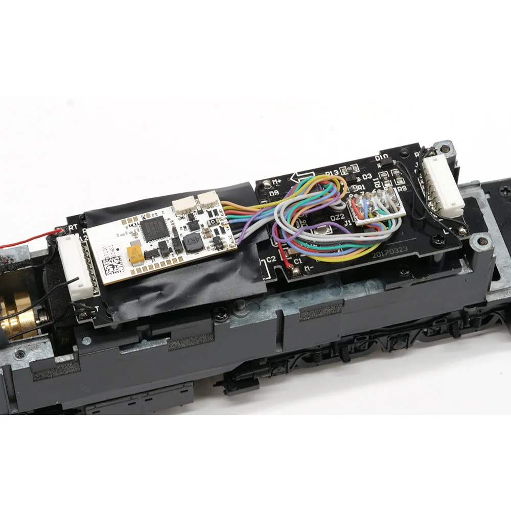 Hornby HM7000-8TXS Triplex ljuddekoder 8-pin Bluetooth