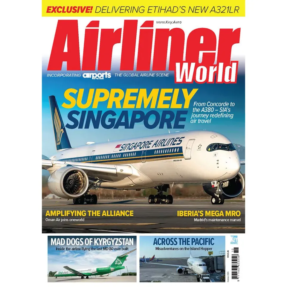 Airliner World oktober 2025 tidning Singapore A380