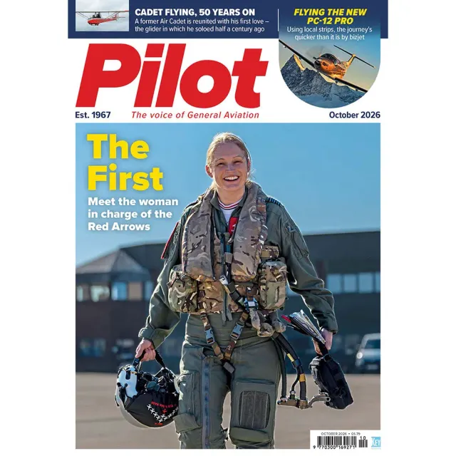 Pilot October 2026 tidning Red Arrows