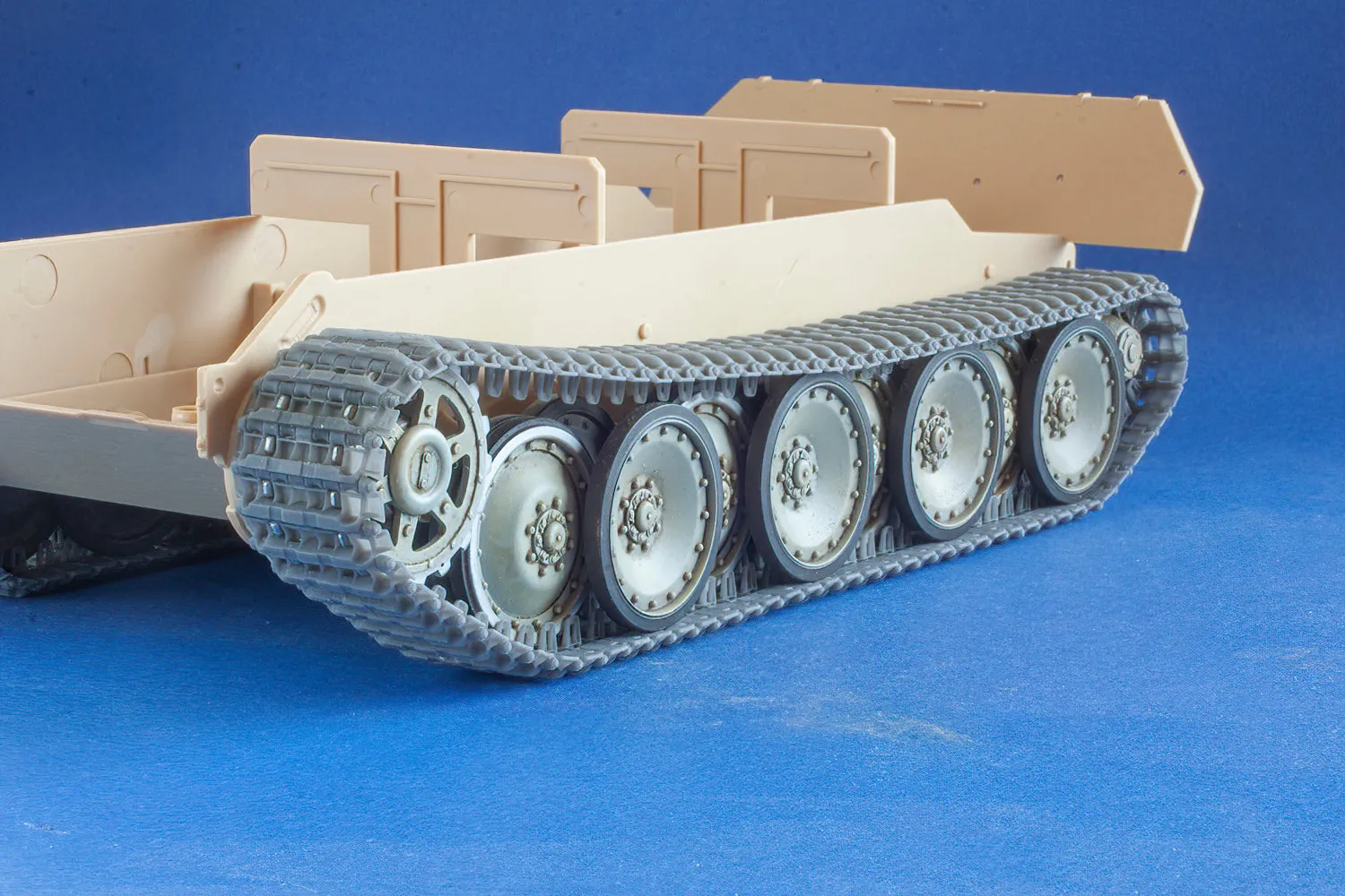 Rossagraph QuickTracks T-35001 larvband 1/35 Panther D tidigt