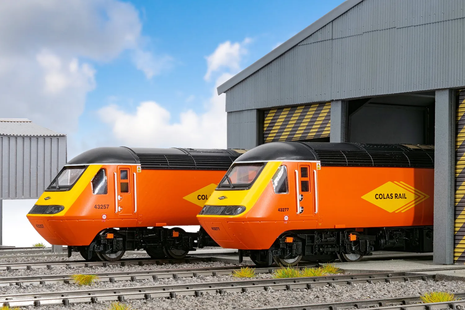 Hornby Colas Rail HST R30462 tågset DCC ready OO