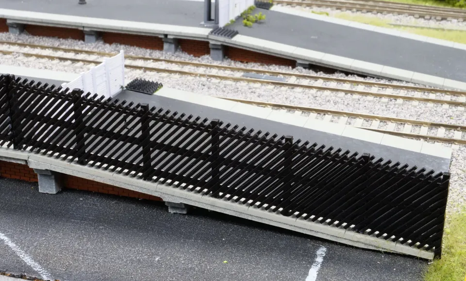PJM Models OO perrongstaket dubbelpack modell
