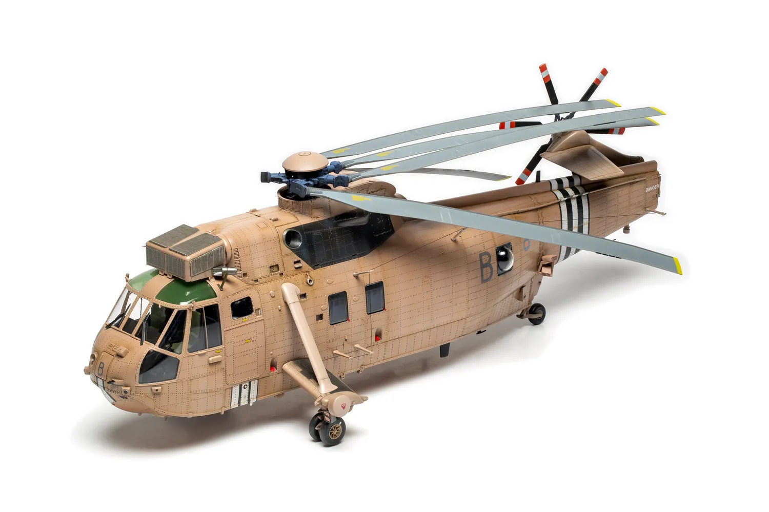 Airfix Westland Sea King HC.4 plastmodell 1:48 289 delar