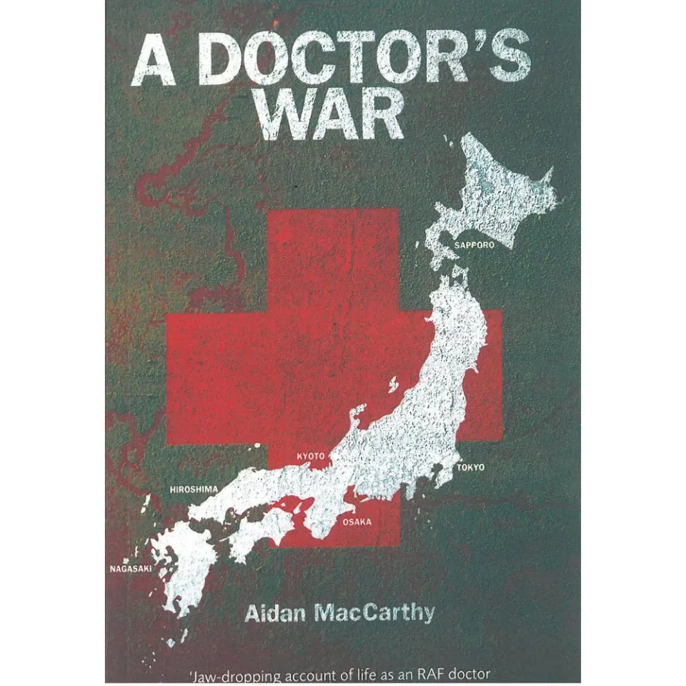 A Doctor's War bok krigshistoria tryckt bok