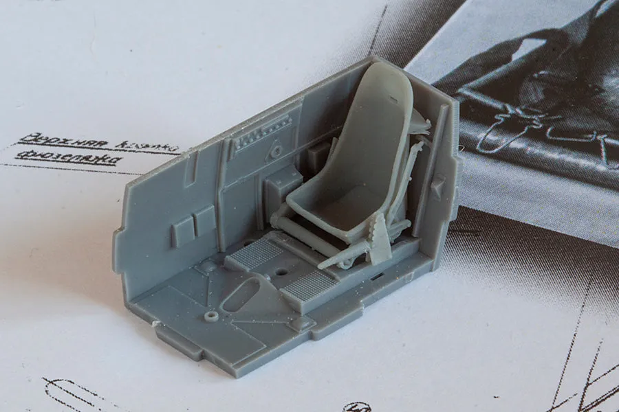 Rossagraph BitsKrieg BK48011S Bf-109 E stol 1:48