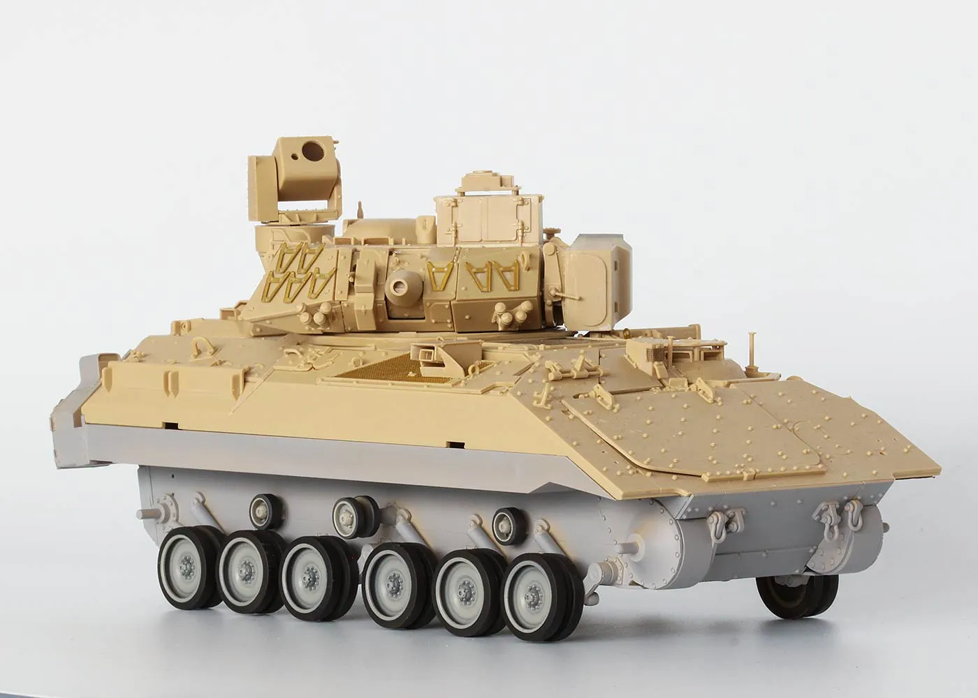 Rossagraph QuickWheel QW-151 maskeringsschablon Bradley 1:35 MENG