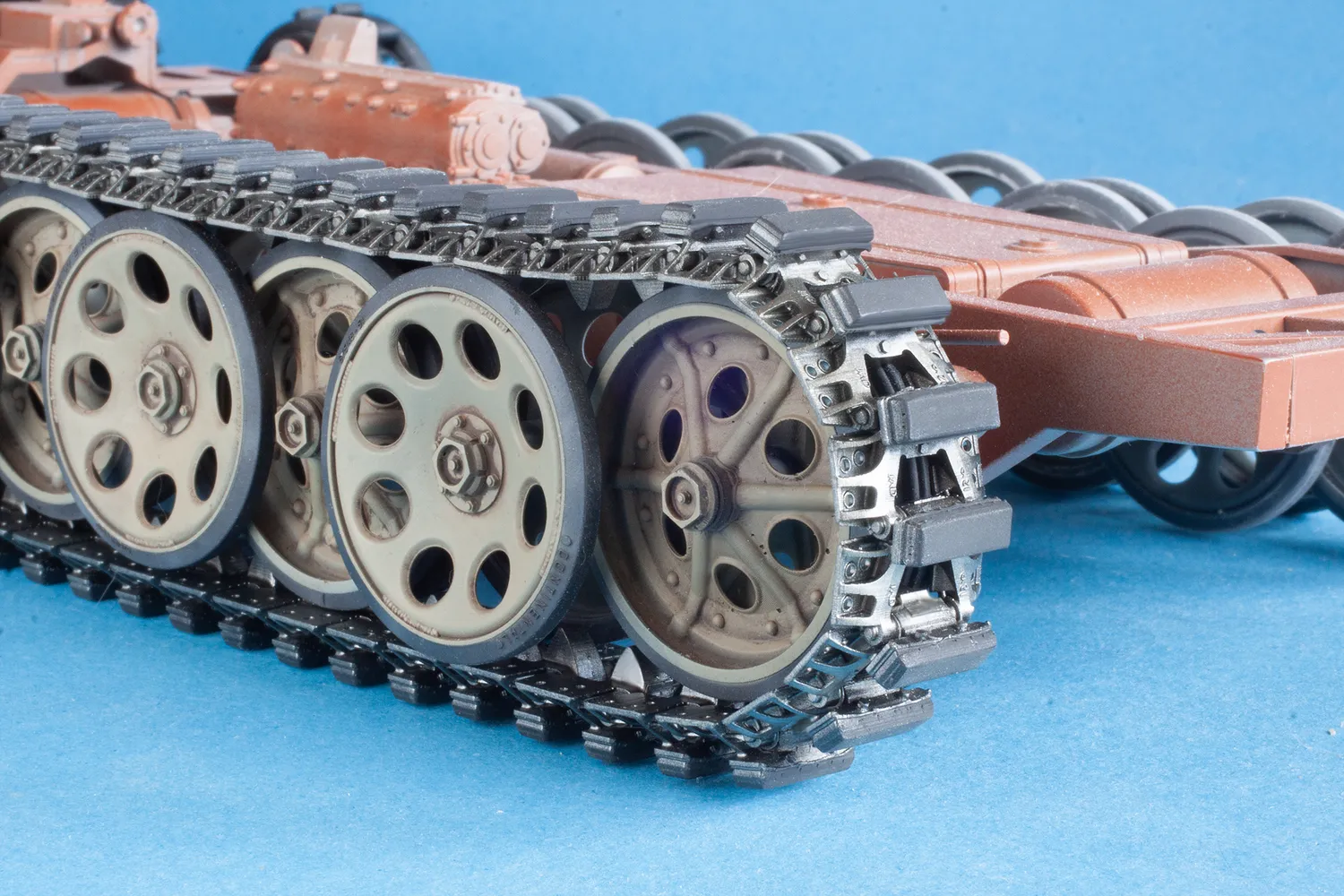 ROSSAGRAPH QuickTracks T-16007 band 1/16 Sd.Kfz. 251 tidig