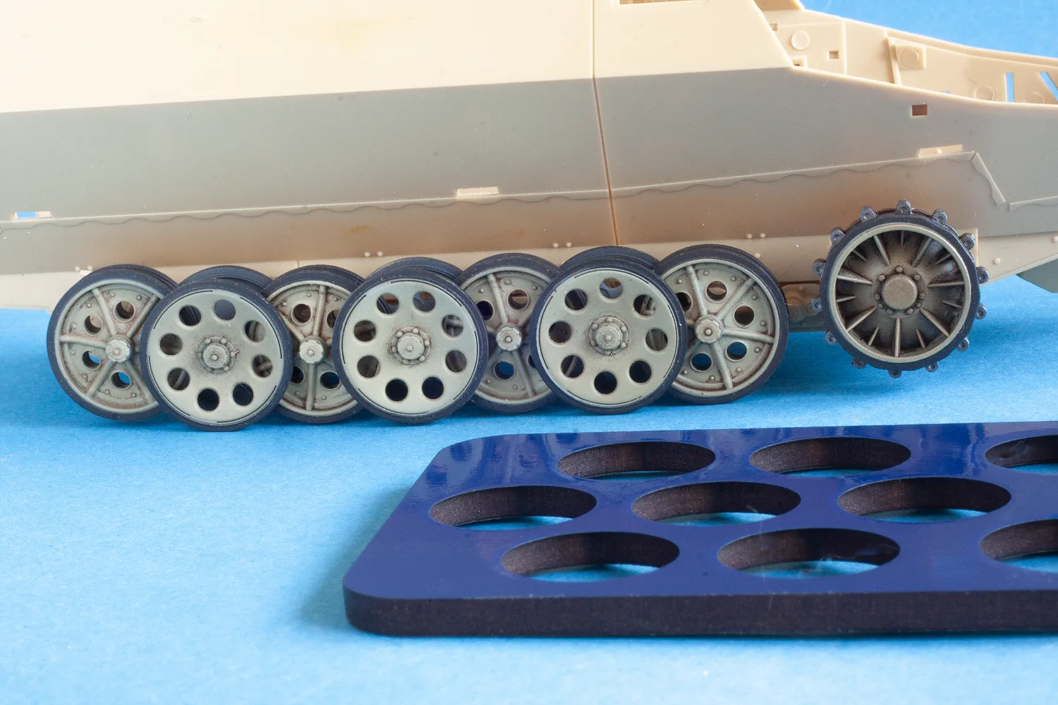 ROSSAGRAPH QuickWheel QW-283 maskeringsmask Sd.Kfz.251 Academy