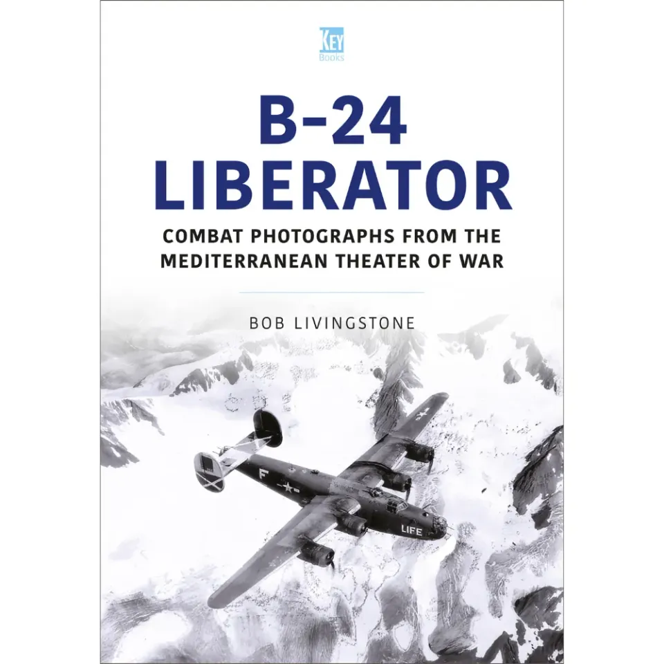 B-24 Liberator Mediterranean Theatre bok stridsfoton 150 bilder